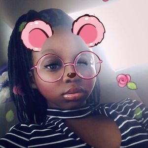 Meet your Posher, Markira